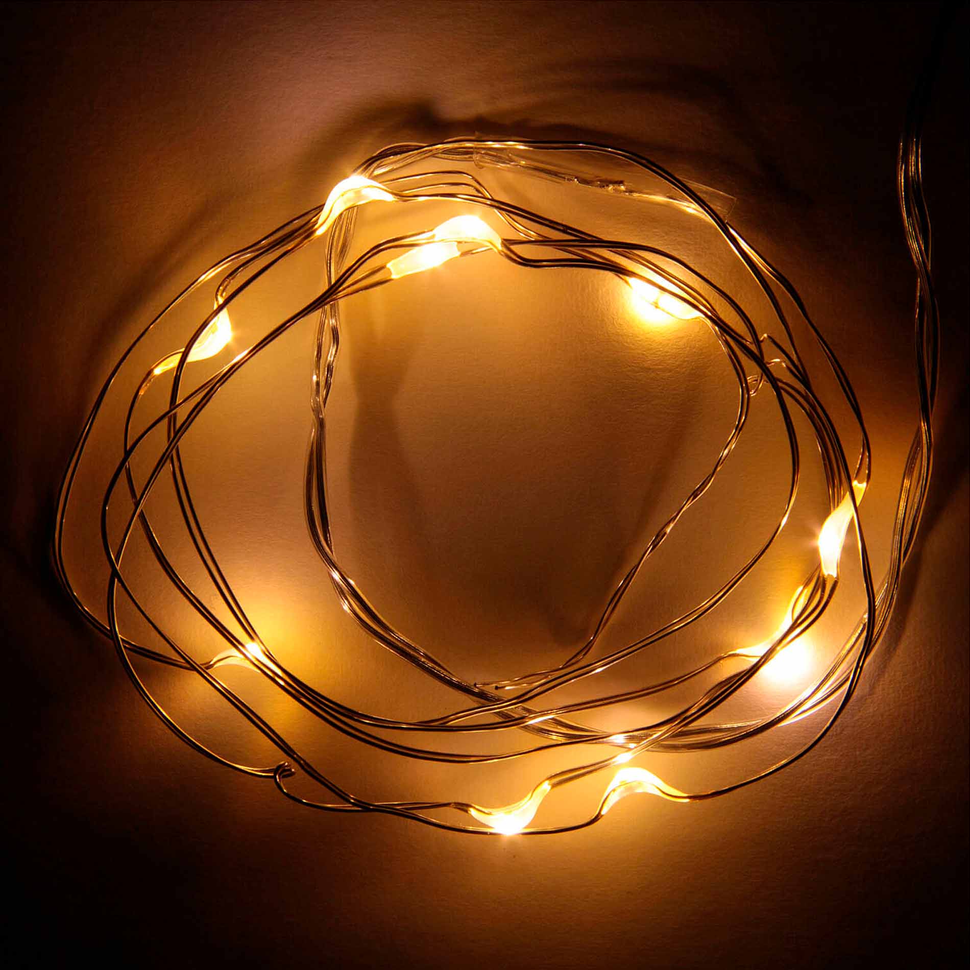 Battery-Operated String Lights - 1 Meter - Warm White - 20 Led Lights